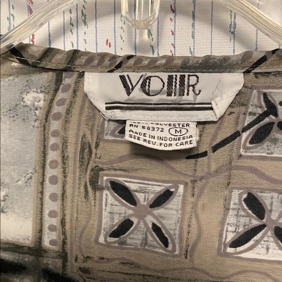 Voir Medium Women Blouse Elegant Abstract Button Down Shirt in Tan and Black - Picture 6 of 6